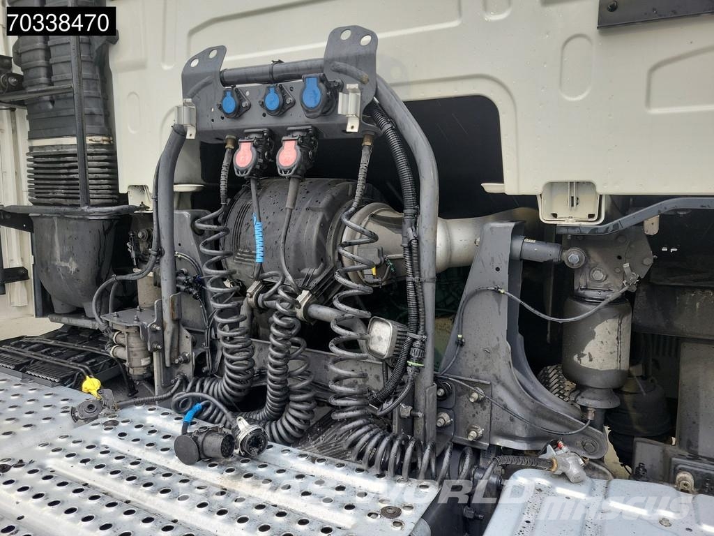 Volvo FH 500 4X2 XL 2x Tanks I-ParkCool ACC Sadulveokid