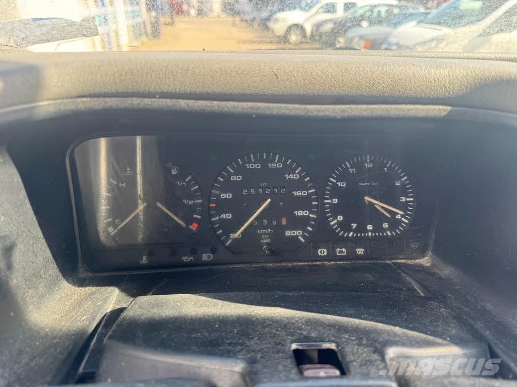 Volkswagen Transporter **BELGIAN VAN-DIESEL** شاحنات خفيفة/مفصلية الجوانب