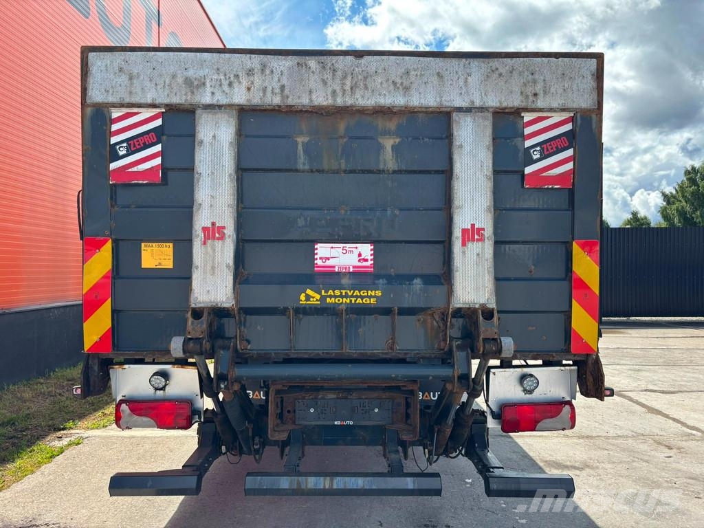 Scania P 320 4x2 HIAB 077B-2 / PLATFORM L=7286 mm Smagās mašīnas ar celtni