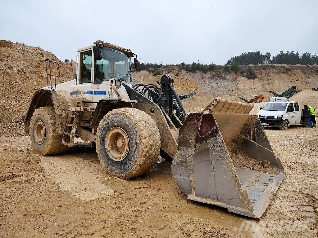Volvo L 180 E Chargeuse sur pneus