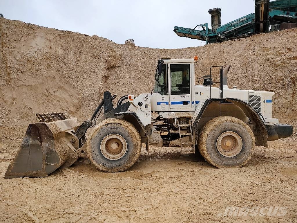 Volvo L 180 E Chargeuse sur pneus