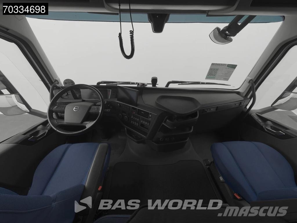 Volvo FH 500 4X2 XL 2x Tanks I-ParkCool ACC APK 02-2027 Vetopöytäautot