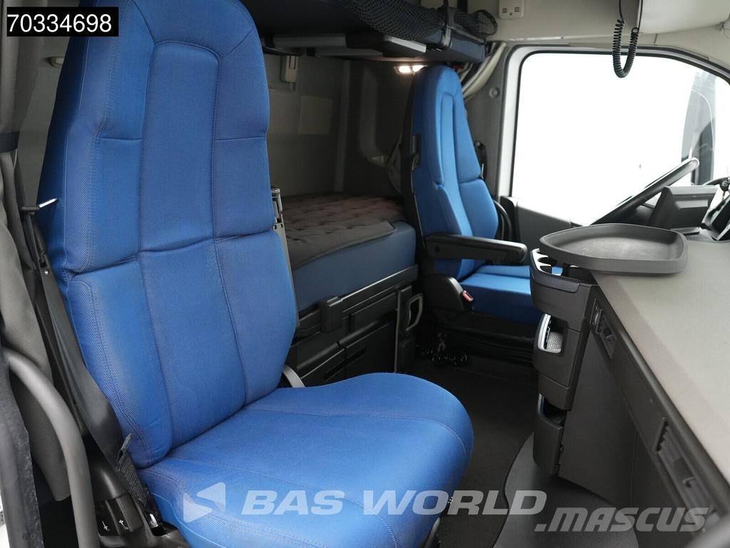 Volvo FH 500 4X2 XL 2x Tanks I-ParkCool ACC APK 02-2027 Vetopöytäautot