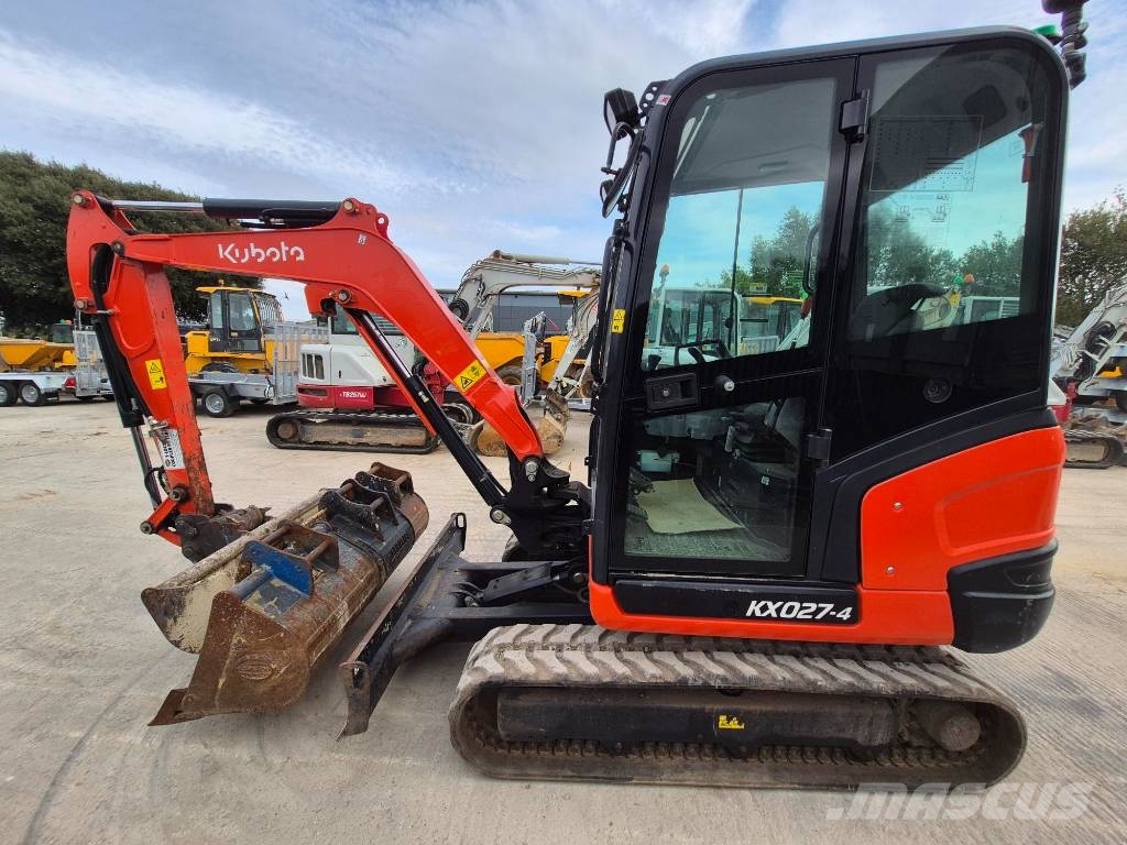 Kubota KX 027-4 Mini kotrók < 7t