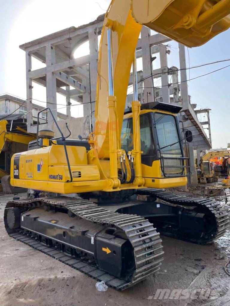 Komatsu PC 300-7 대형 굴삭기 29톤 이상