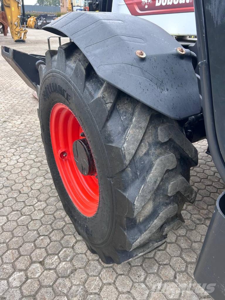 Bobcat TL 40.180 SLP RC Telehandler Teleskooplaadurid