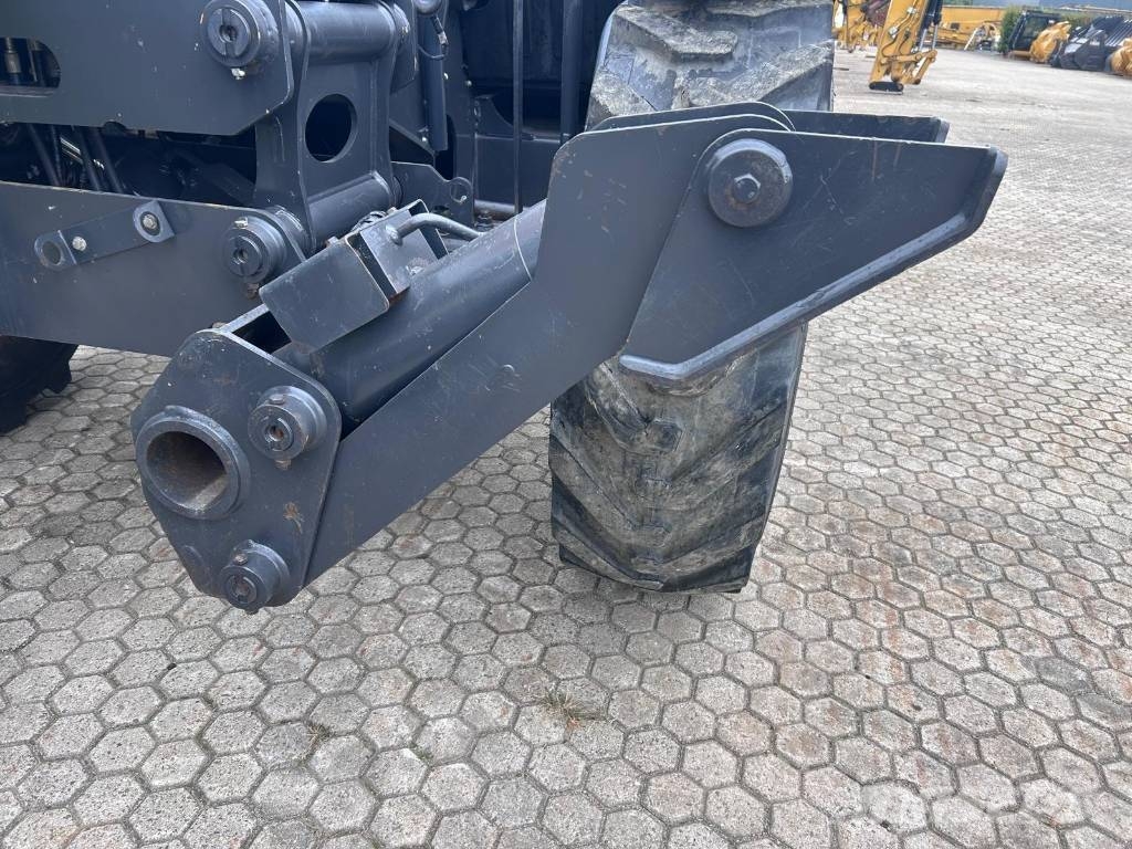 Bobcat TL 40.180 SLP RC Telehandler Teleskooplaadurid