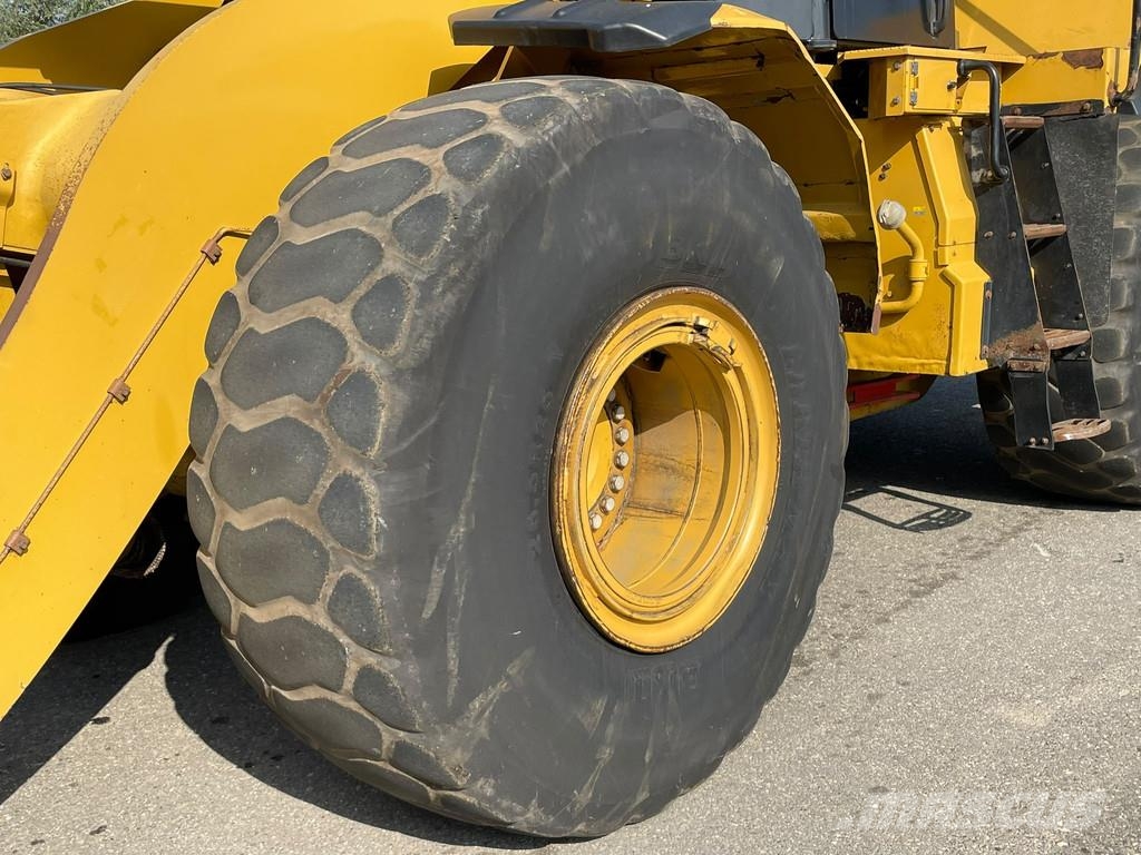 CAT 972M XE Kolesni nakladalci