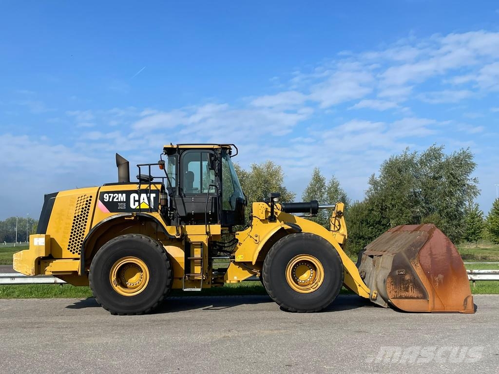 CAT 972M XE Kolesni nakladalci