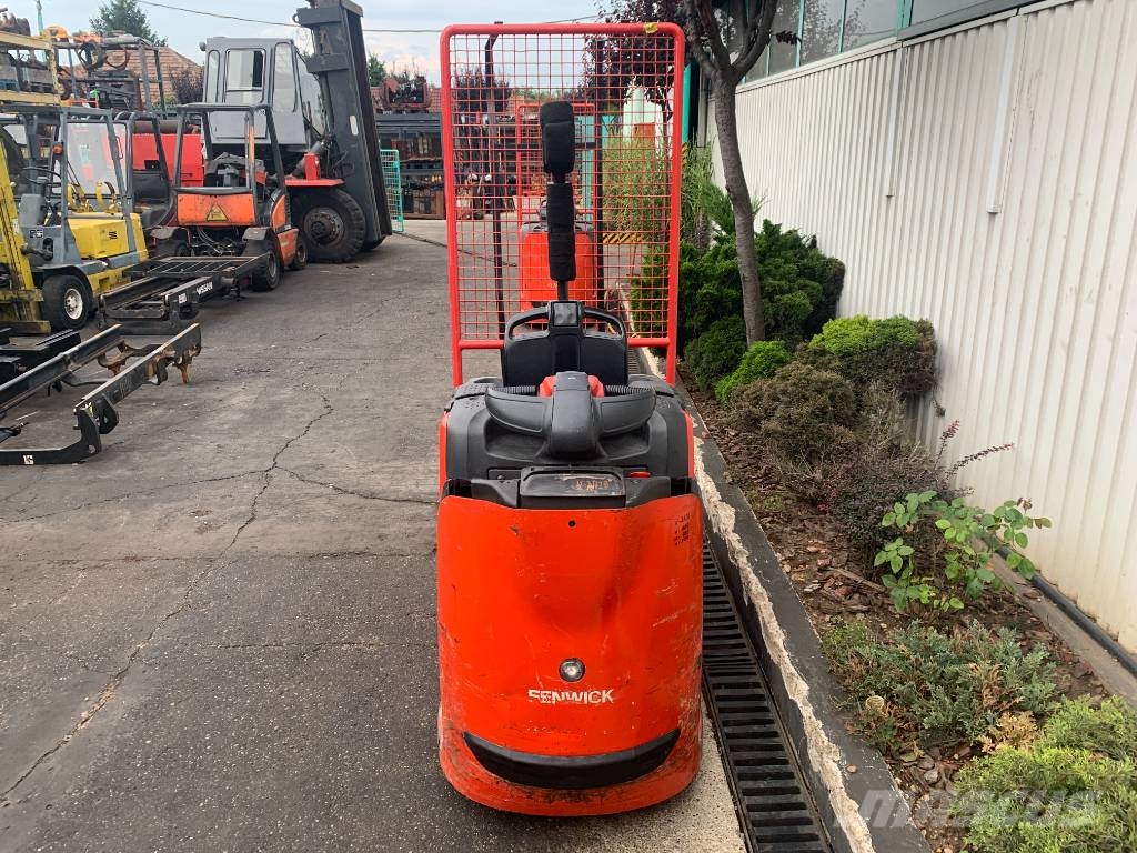Linde TOWING P30 /132/ V-3728 EO Baterías