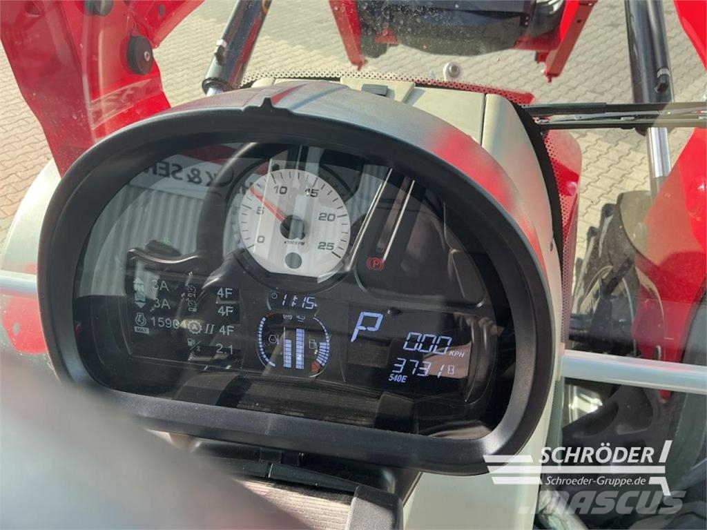 Massey Ferguson 5S.145 DYNA-6 EXCLUSIVE Traktorer
