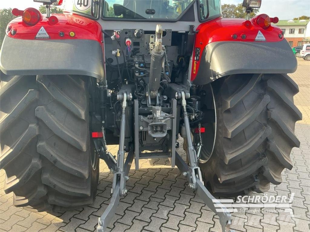 Massey Ferguson 5S.145 DYNA-6 EXCLUSIVE Traktorer