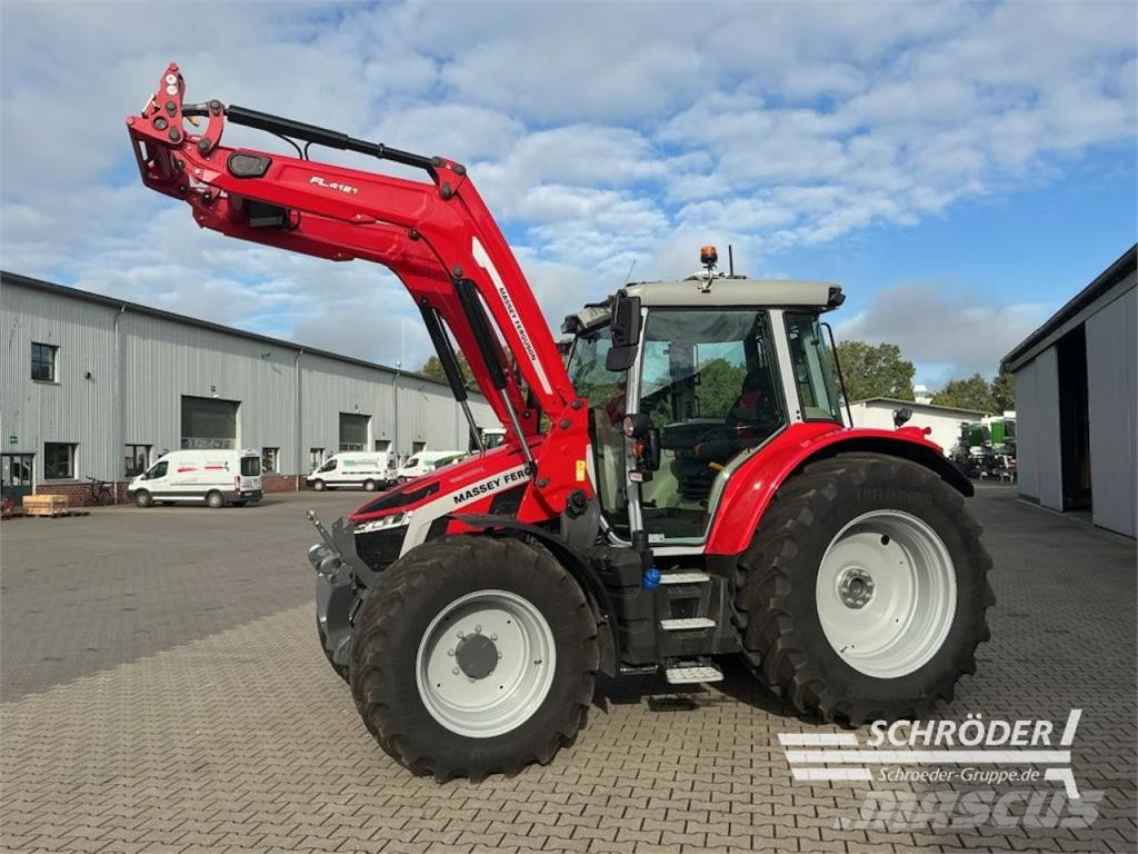 Massey Ferguson 5S.145 DYNA-6 EXCLUSIVE Traktorer