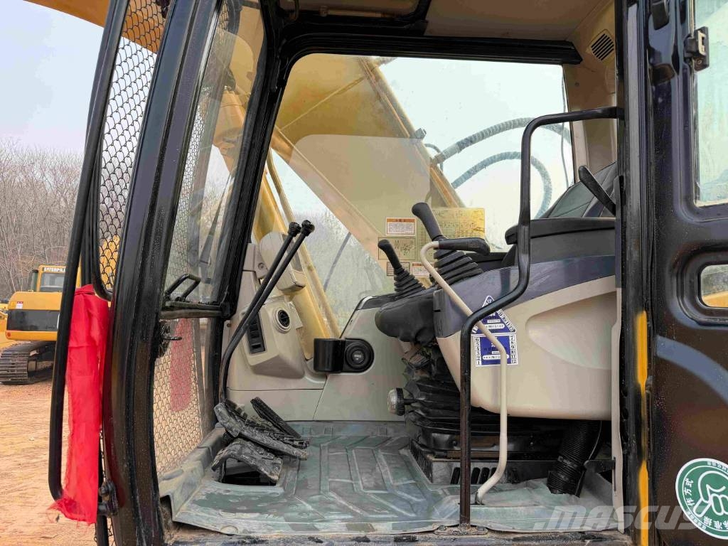 CAT 320CL Gravemaskiner på larvebånd