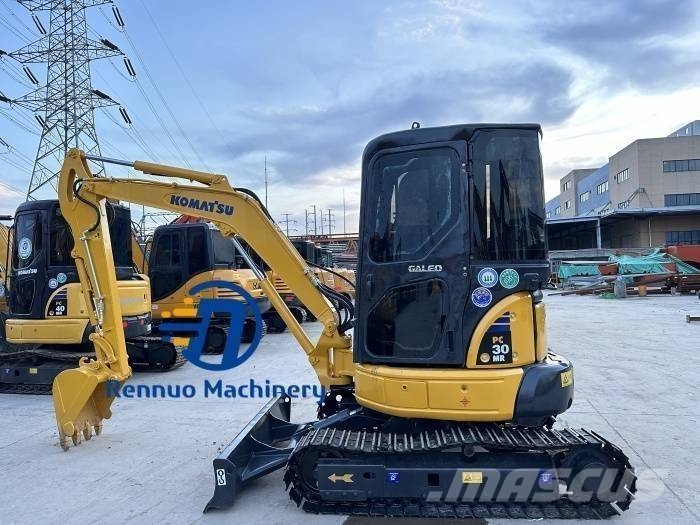 Komatsu PC30 Mini bagri <7t