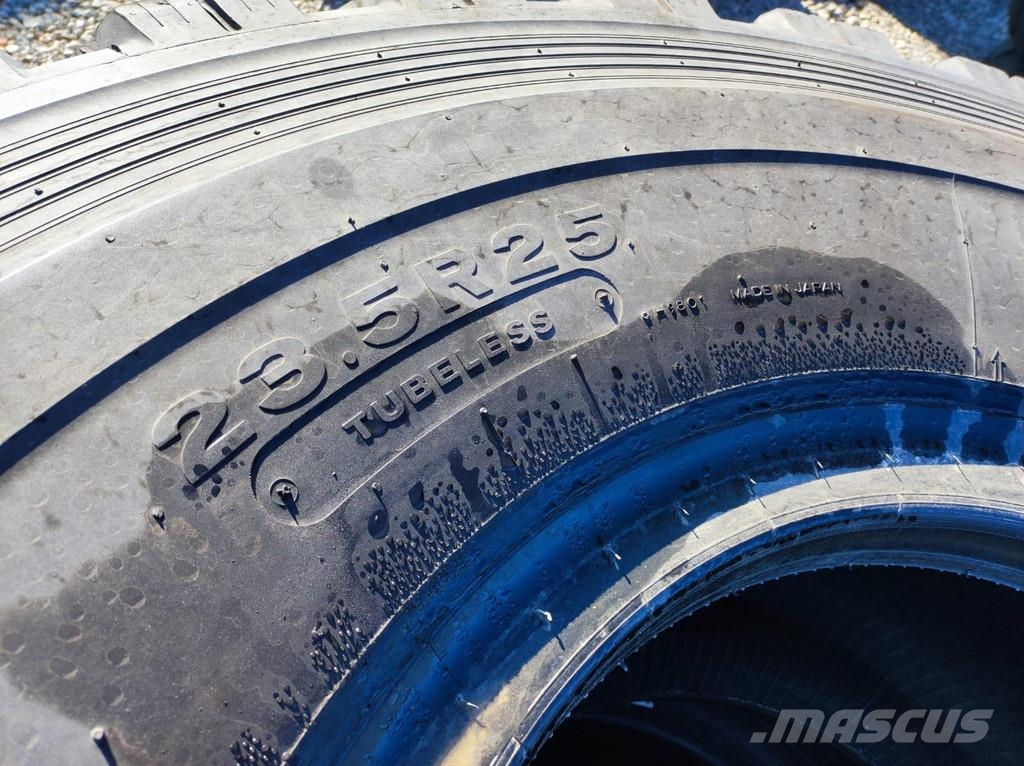 Bridgestone TIRES 23,5 R25 USED Gumiabroncsok, kerekek és felnik