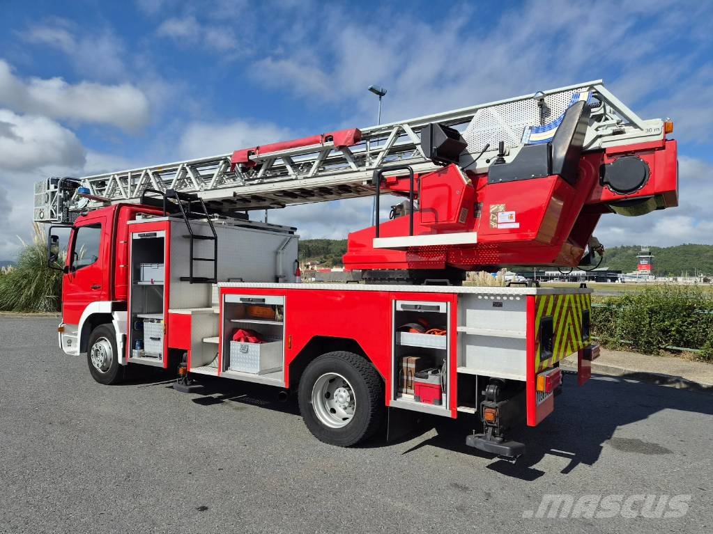 Mercedes-Benz 1528F autoescalera MAGIRUS Itfaiye araçlari