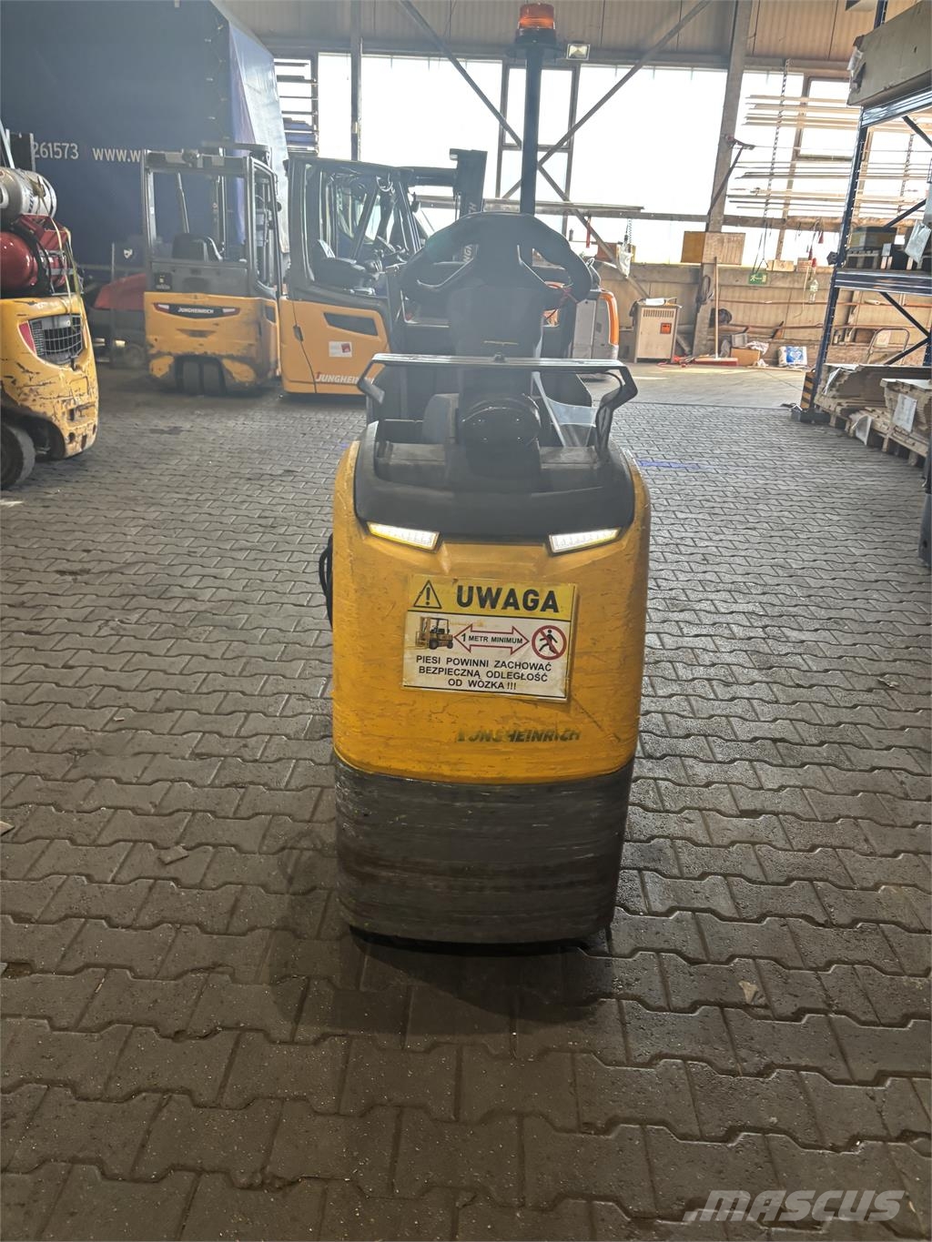 Jungheinrich EZS130 Çekiciler