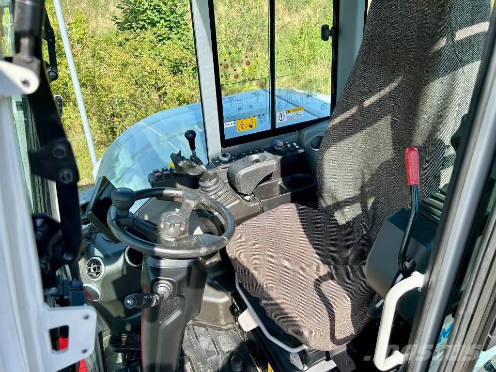 Takeuchi TB 370W V3.HS08 Ekskavatori uz riteņiem