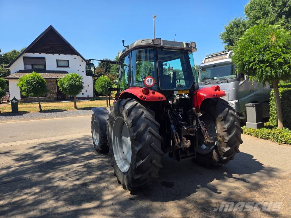 Massey Ferguson 5445 Dyna 4 Tractors