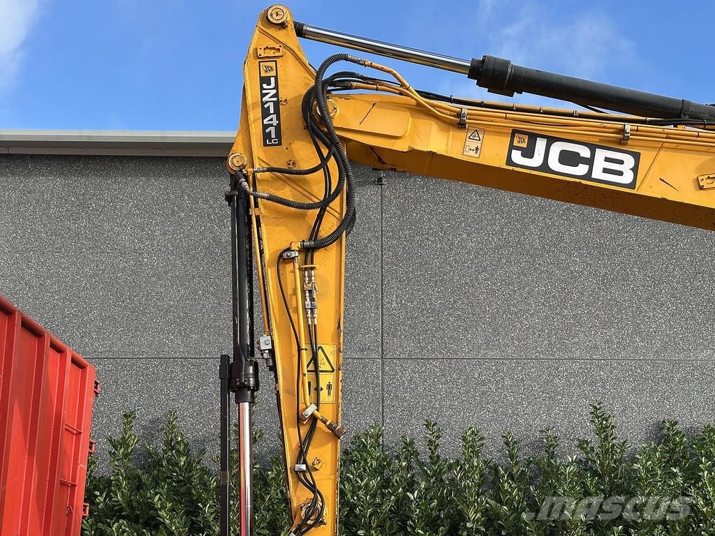 JCB JZ141LC حفارات خاصة
