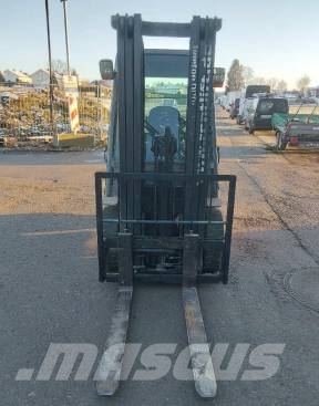 Manitou MI 25 D Dīzeļa autoiekrāvēji