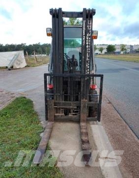 Manitou MI 25 D Dīzeļa autoiekrāvēji