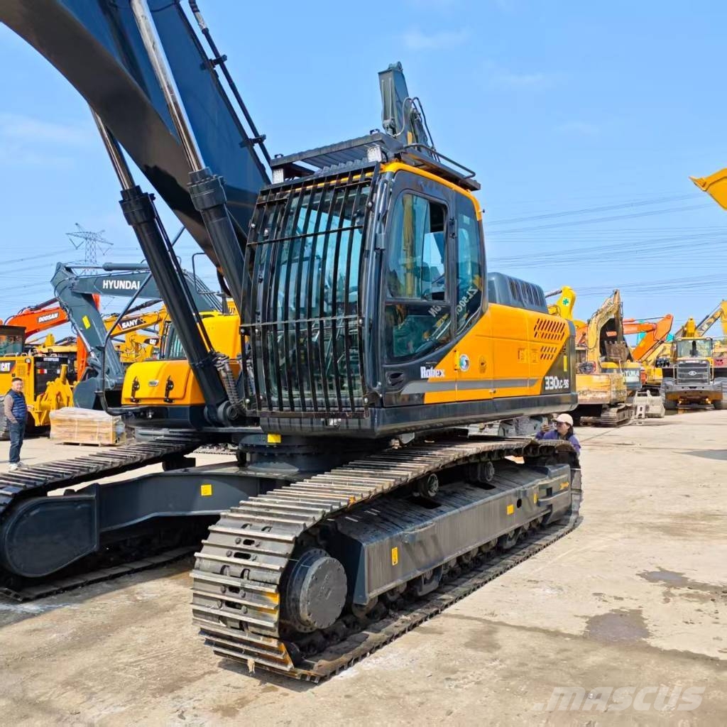 Hyundai 330LC-9T Raupenbagger