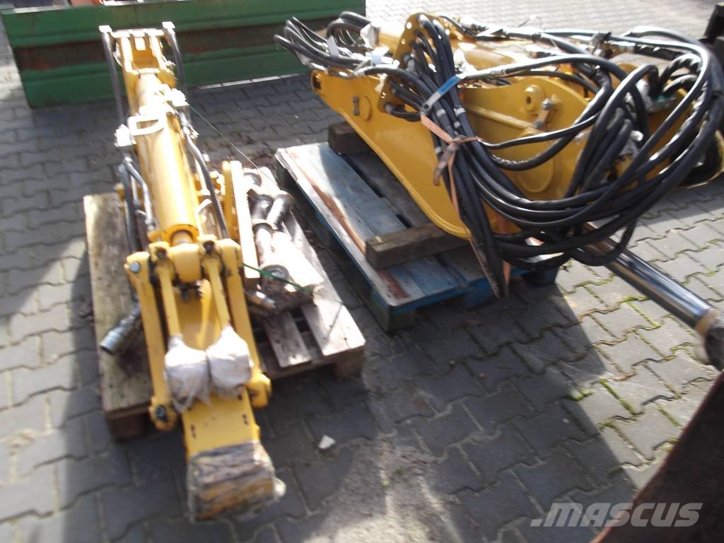 Komatsu PC 88 MR-11 verstelausleger Beltegraver