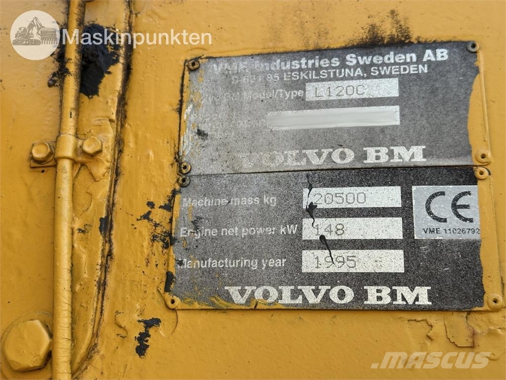 Volvo L120C Kolesni nakladalci
