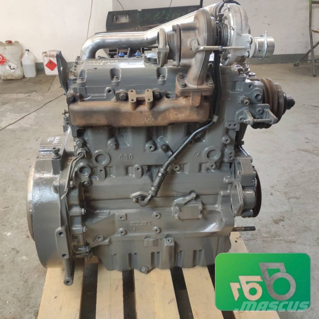CLAAS Axos 320 Perkins 1104D-44 TA Engine Motores