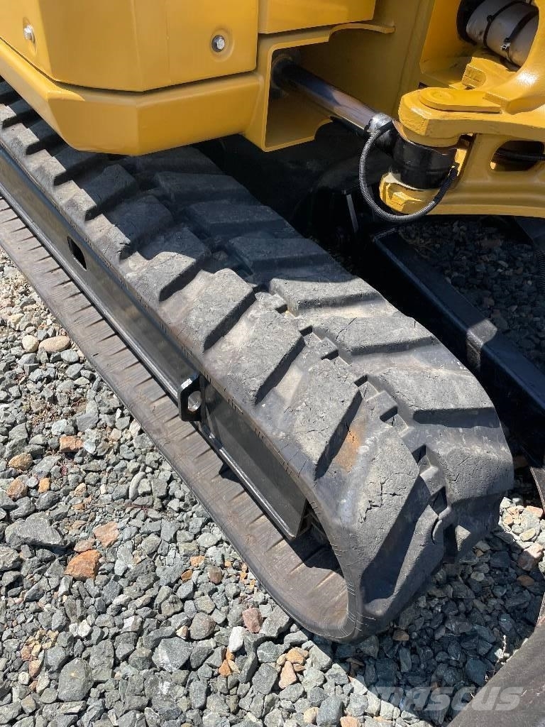CAT 308 E 2 CR 中型挖掘机