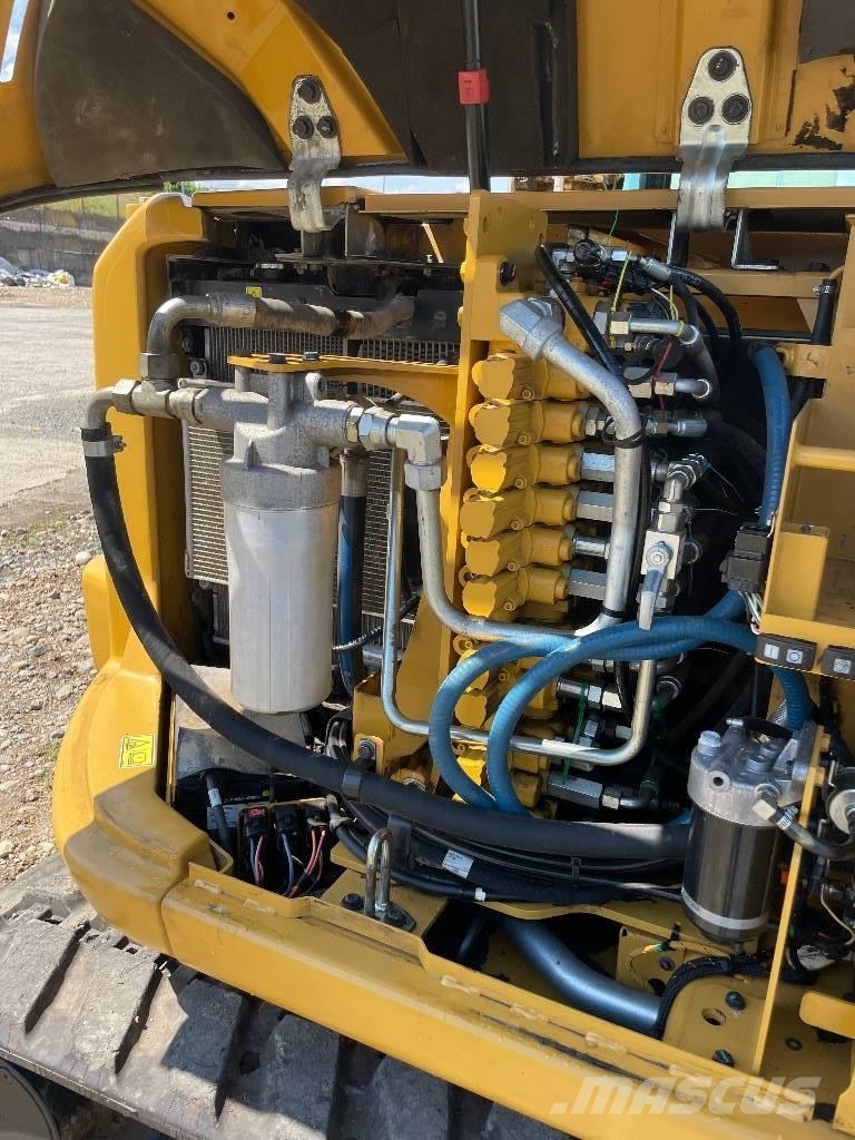 CAT 308 E 2 CR 中型挖掘机