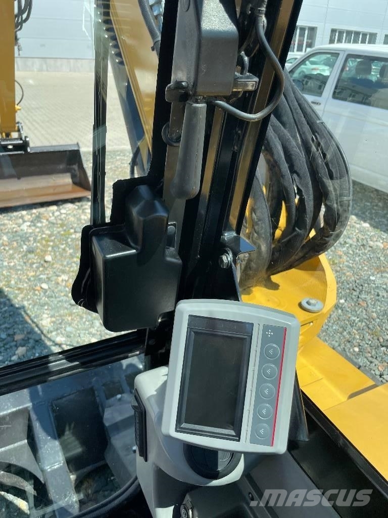 CAT 308 E 2 CR 中型挖掘机