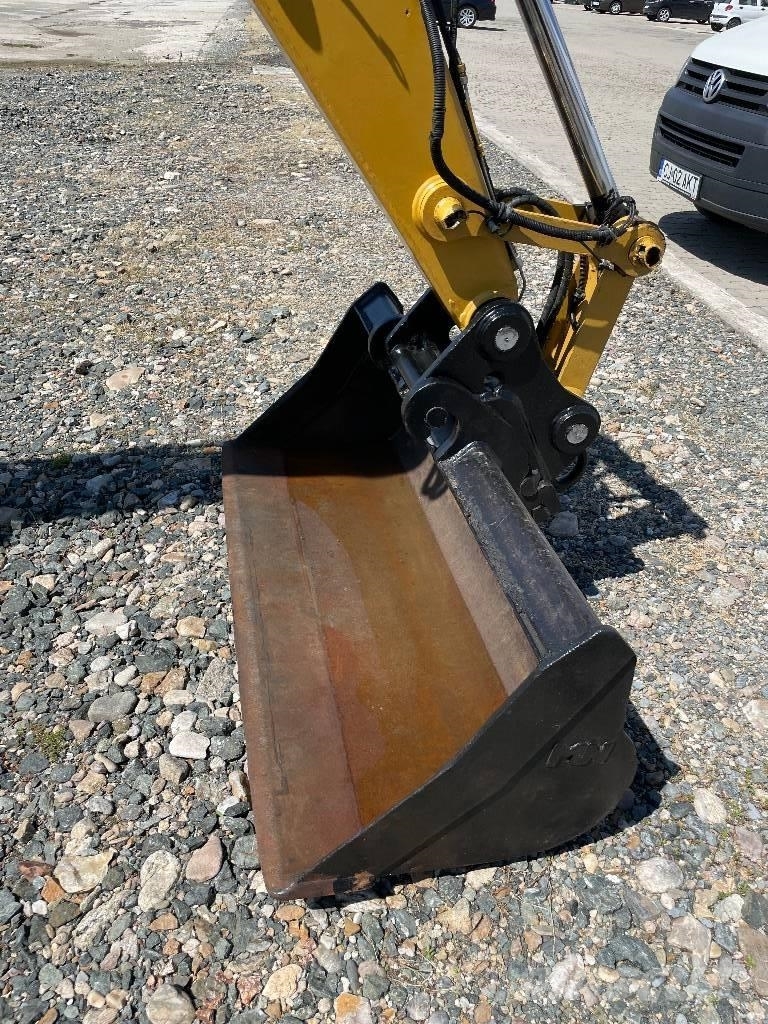 CAT 308 E 2 CR 中型挖掘机