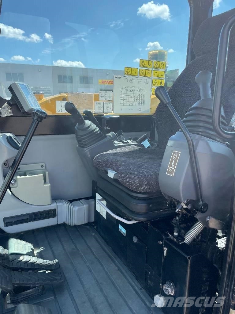 CAT 308 E 2 CR 中型挖掘机