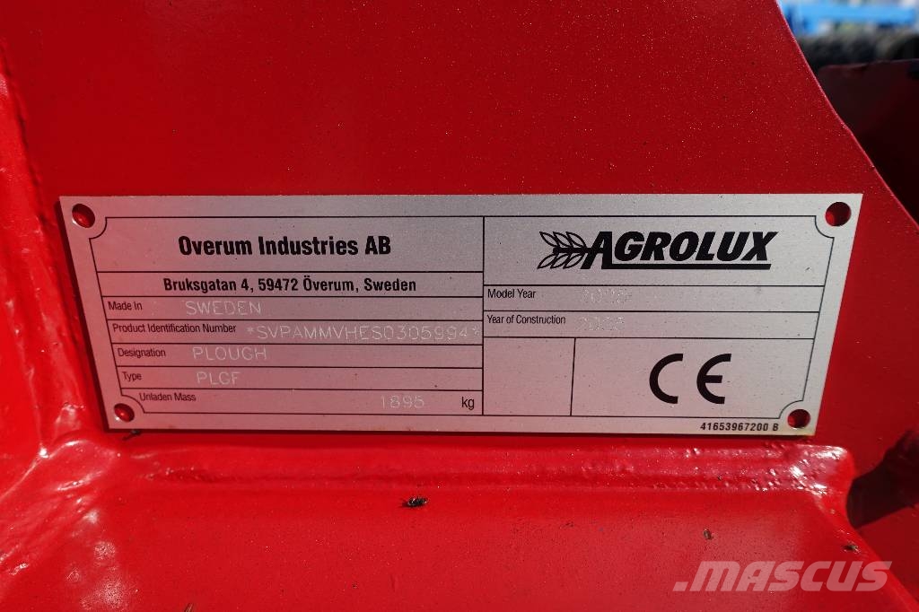 Agrolux pługi ,pług Overum Apverčiamieji plūgai