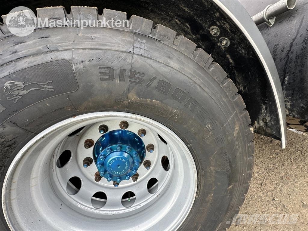 Volvo FH 62 TR Rol kiper kamioni sa kukom za podizanje tereta