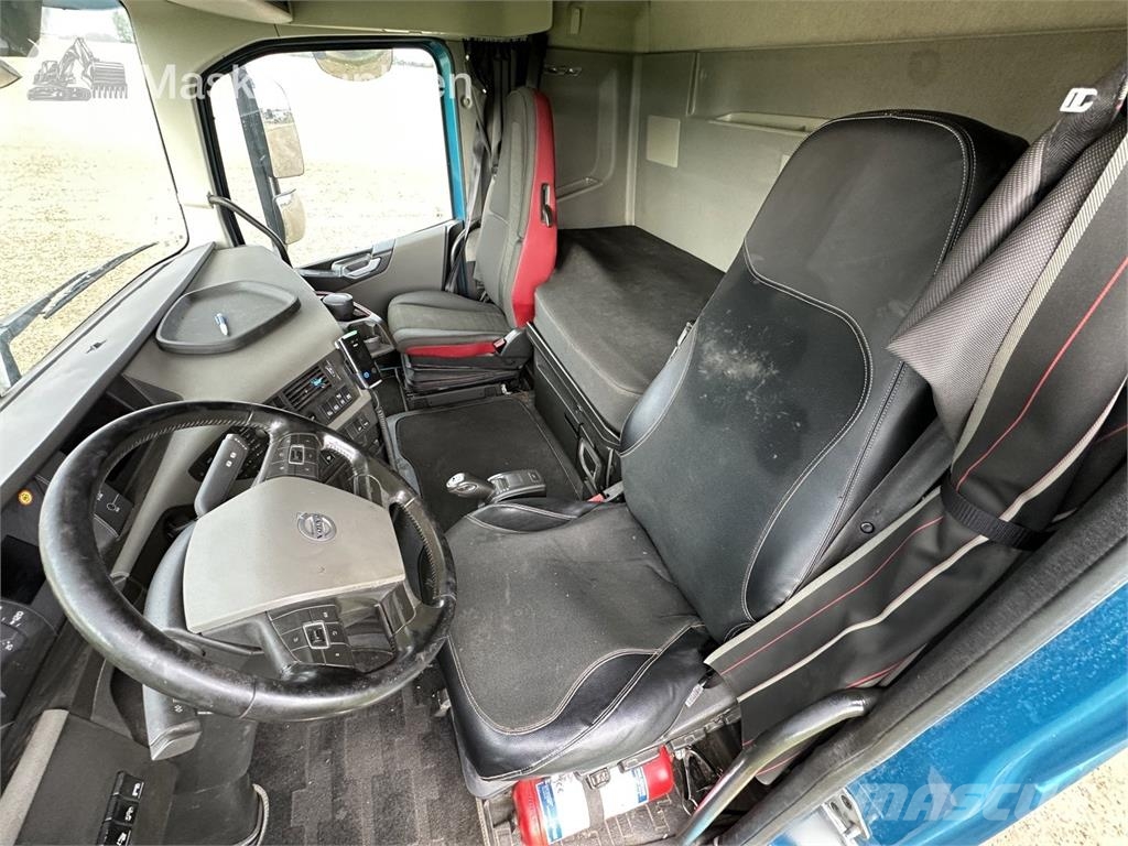 Volvo FH 62 TR Rol kiper kamioni sa kukom za podizanje tereta