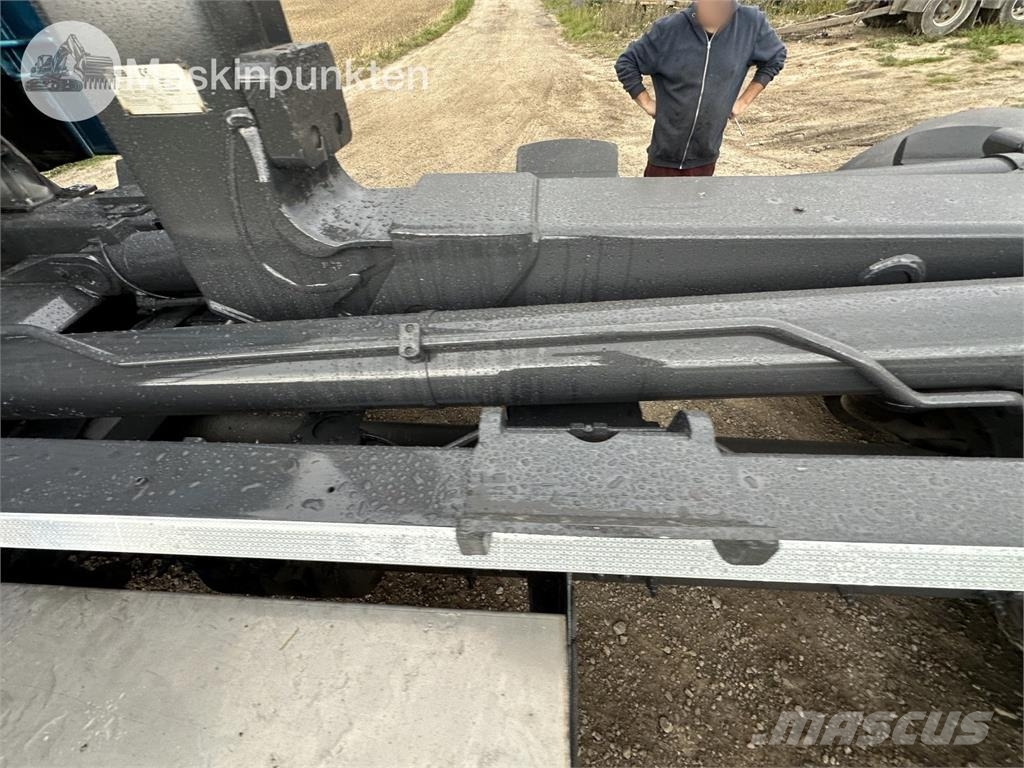 Volvo FH 62 TR Rol kiper kamioni sa kukom za podizanje tereta