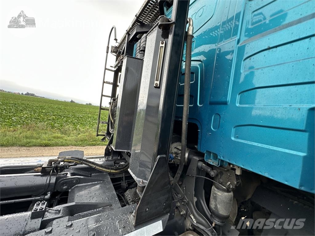 Volvo FH 62 TR Rol kiper kamioni sa kukom za podizanje tereta