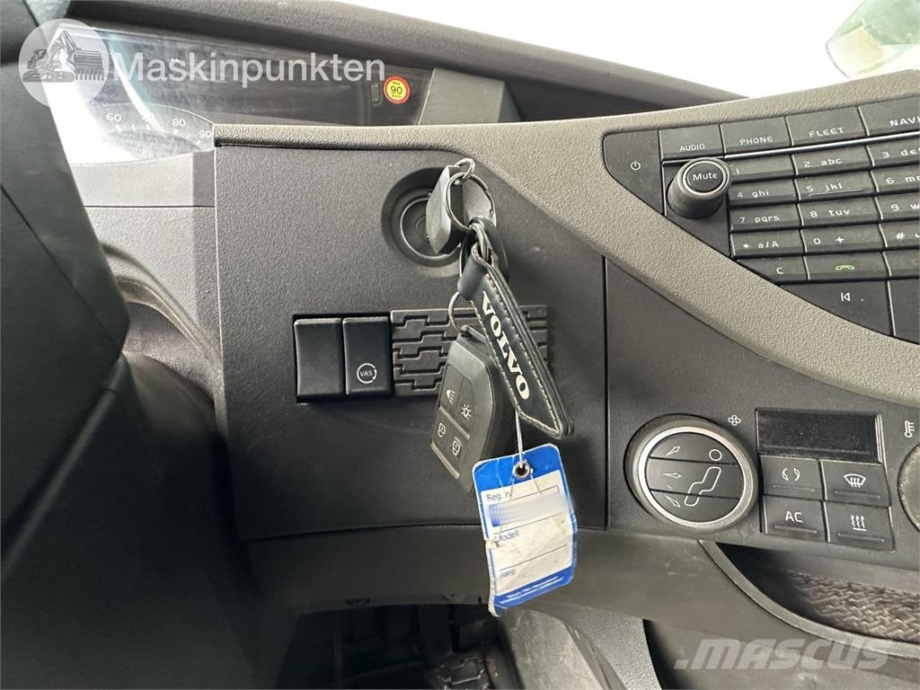 Volvo FH 62 TR Rol kiper kamioni sa kukom za podizanje tereta