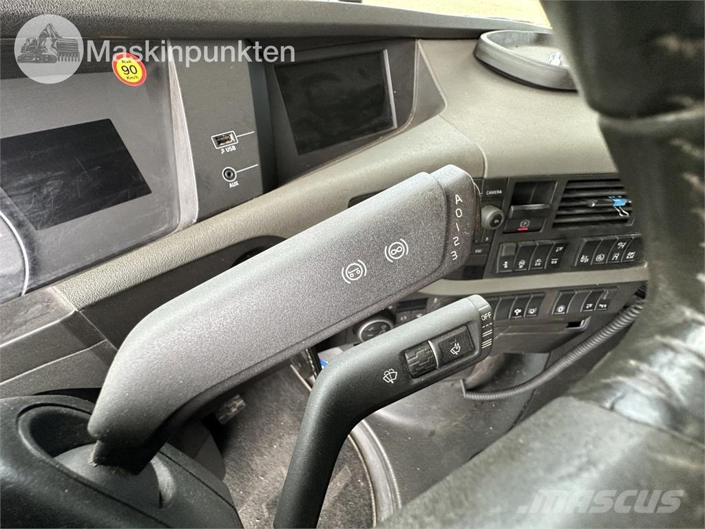 Volvo FH 62 TR Rol kiper kamioni sa kukom za podizanje tereta