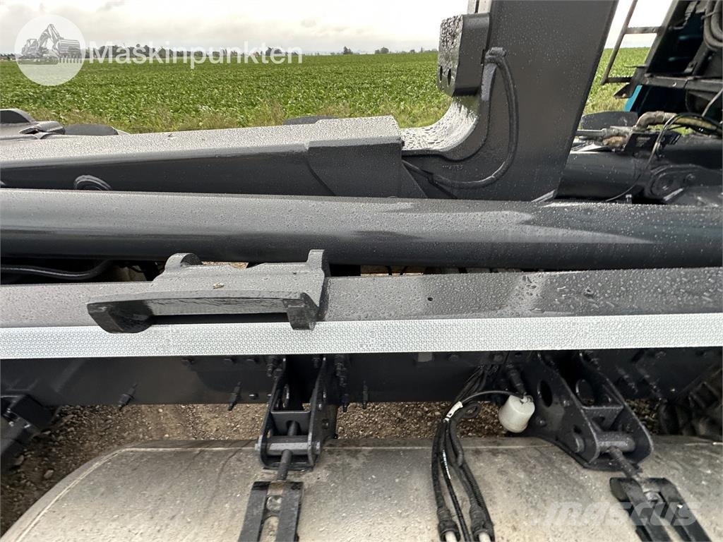 Volvo FH 62 TR Rol kiper kamioni sa kukom za podizanje tereta