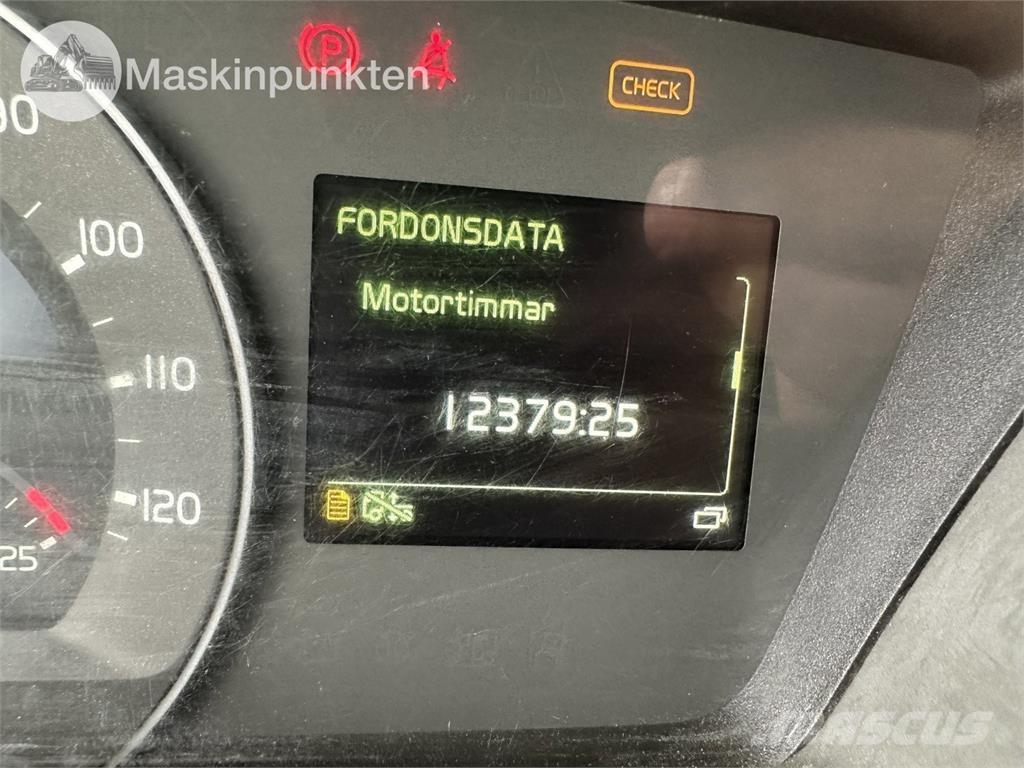 Volvo FH 62 TR Rol kiper kamioni sa kukom za podizanje tereta
