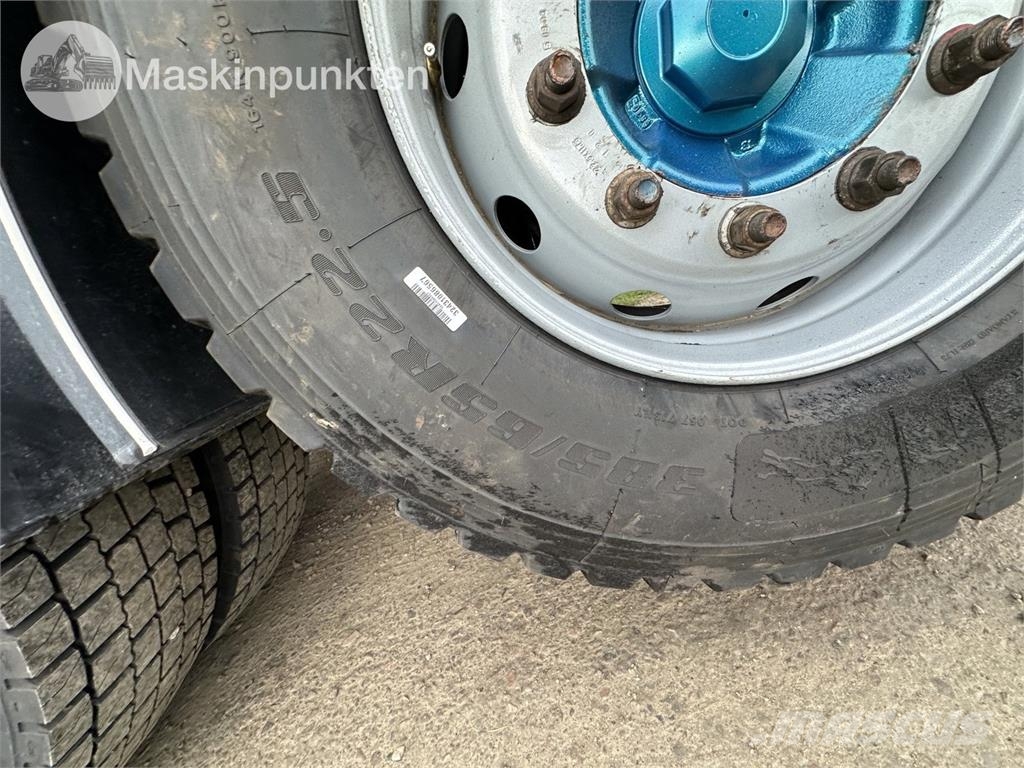 Volvo FH 62 TR Rol kiper kamioni sa kukom za podizanje tereta