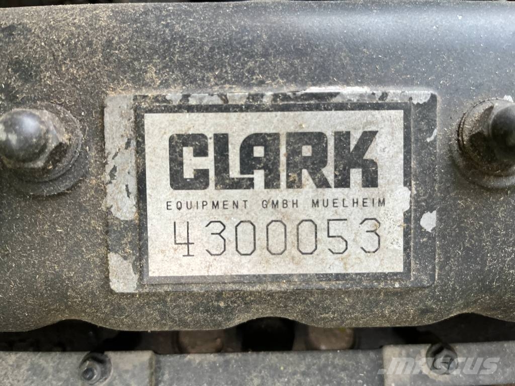 Clark DPM15B   V-3965  EO شاحنات الديزل