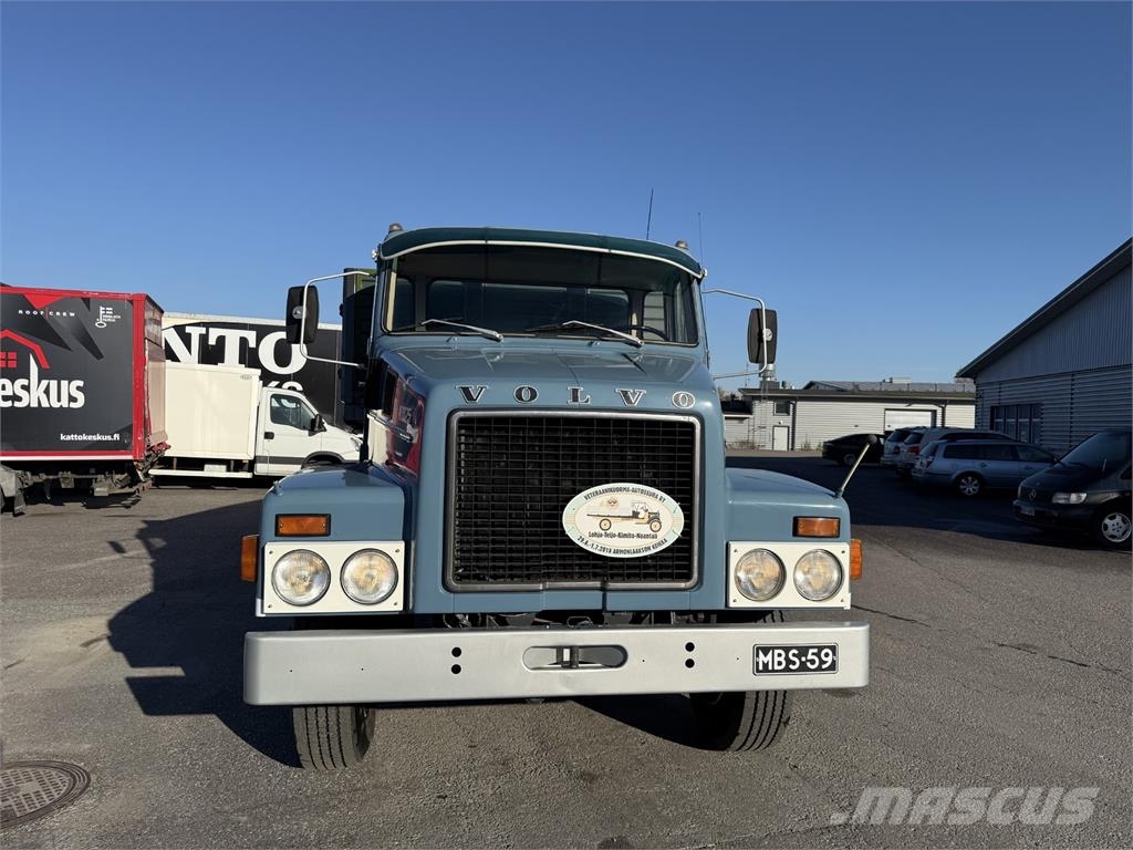 Volvo N10 6X2 自卸式货车