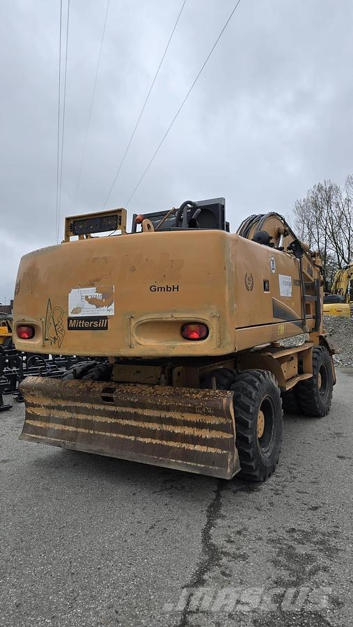 CASE WX210 Mobilbagger Speciale Graafmachines
