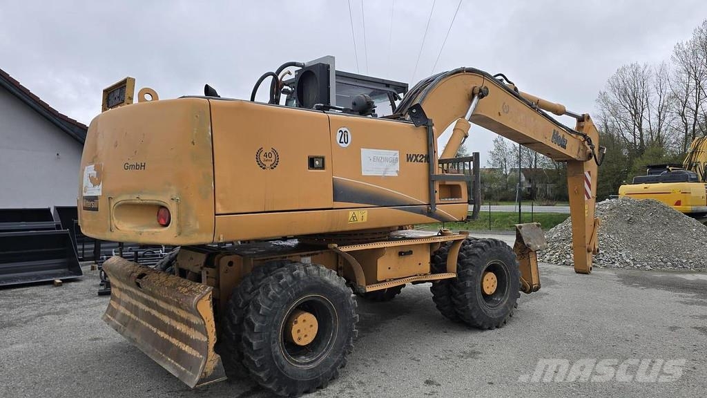 CASE WX210 Mobilbagger Speciale Graafmachines